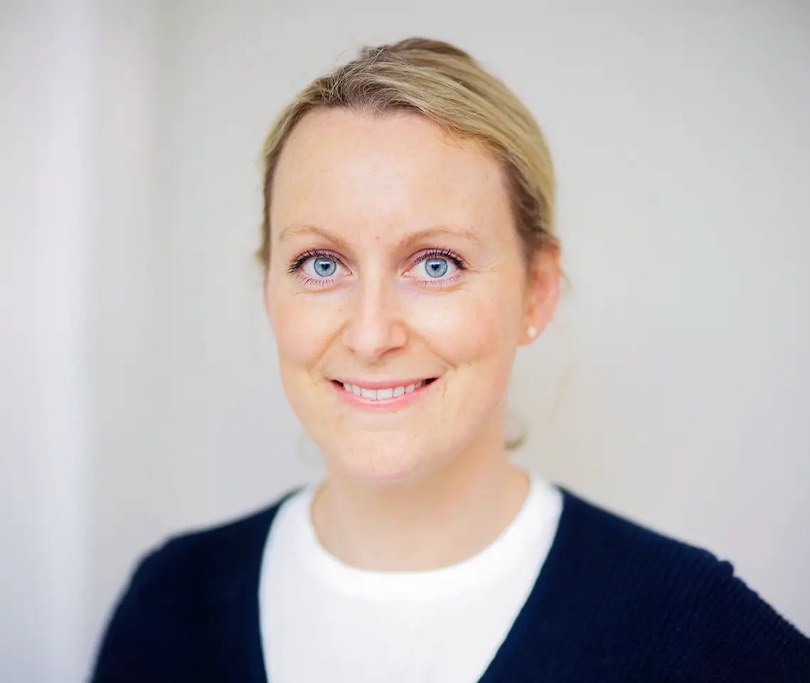 Portrait von Dr. Kira Kampmann